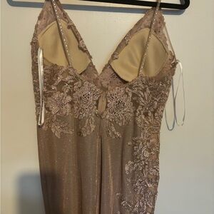 Elegant Beaded Lace Gown Camille La Vie Size 8